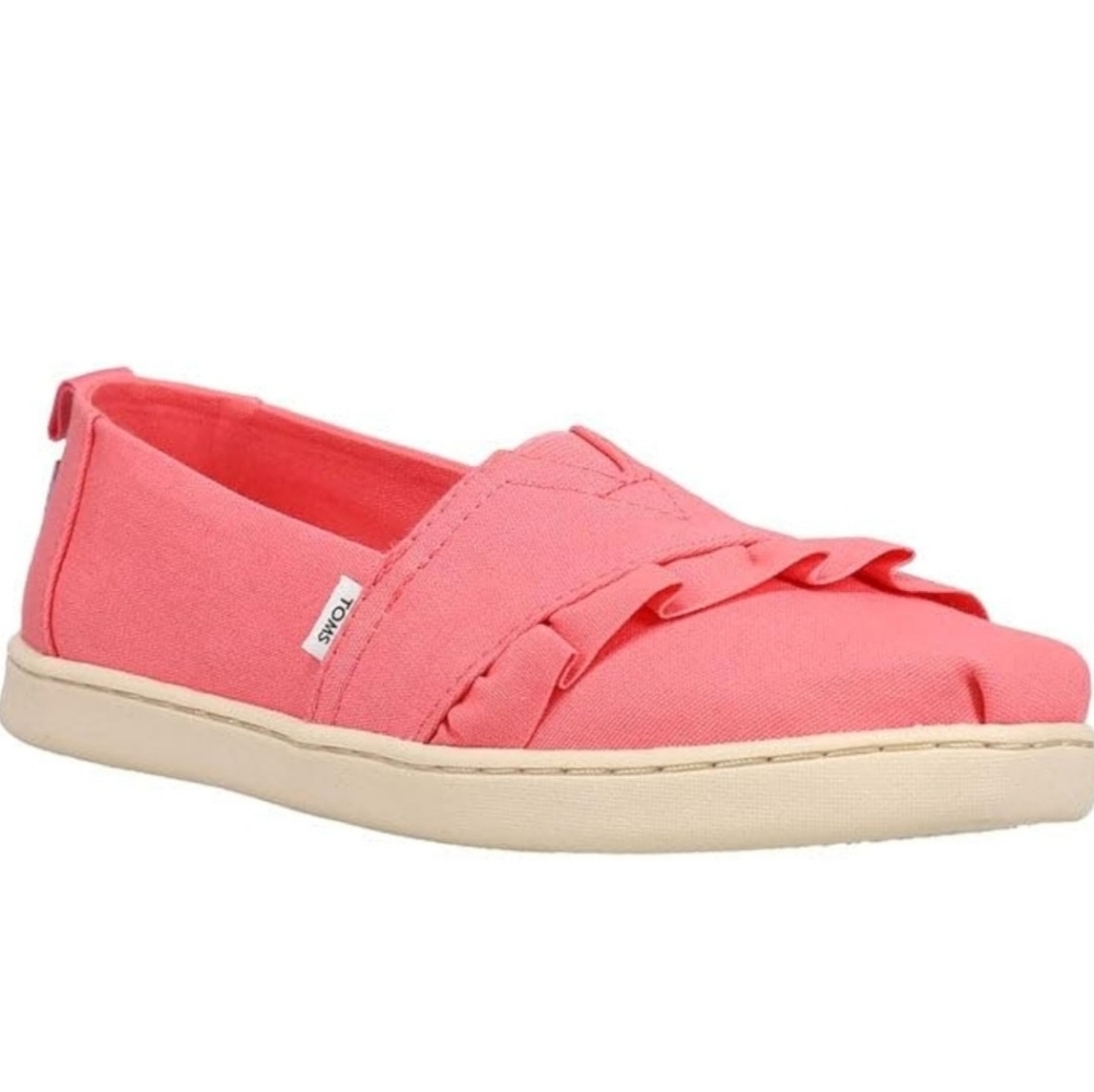 TOMS Alpargata Loafer Flat, Tea Rose Canvas/Ruffle Toms Youth Pink Shoes Size 3Y